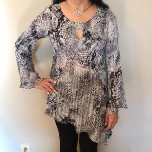 Melissa Paige Blouse 🌼